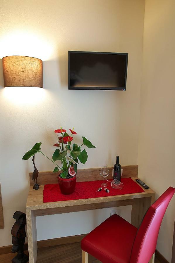 Botton D'Oro Delle Dolomiti Bed & Breakfast Vattaro Exterior photo